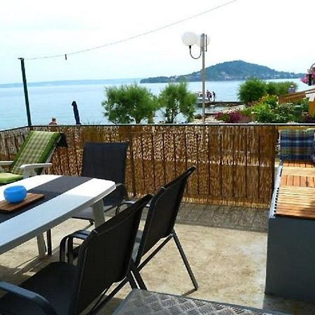 Holiday Home Villa Jadran - 10 M From Beach Preko Kültér fotó