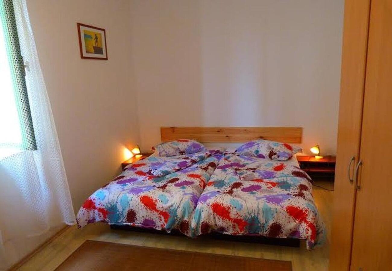 Holiday Home Villa Jadran - 10 M From Beach Preko Kültér fotó