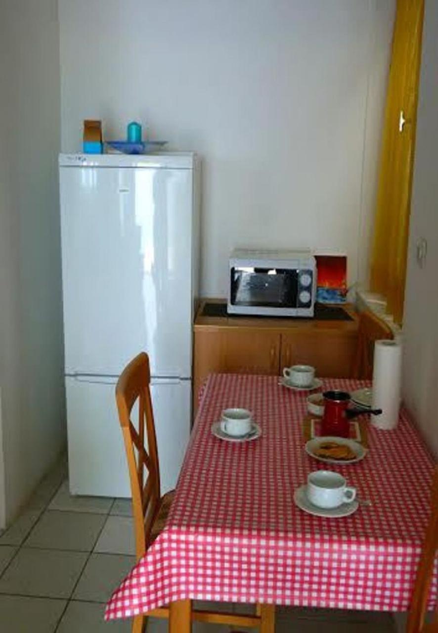 Holiday Home Villa Jadran - 10 M From Beach Preko Kültér fotó